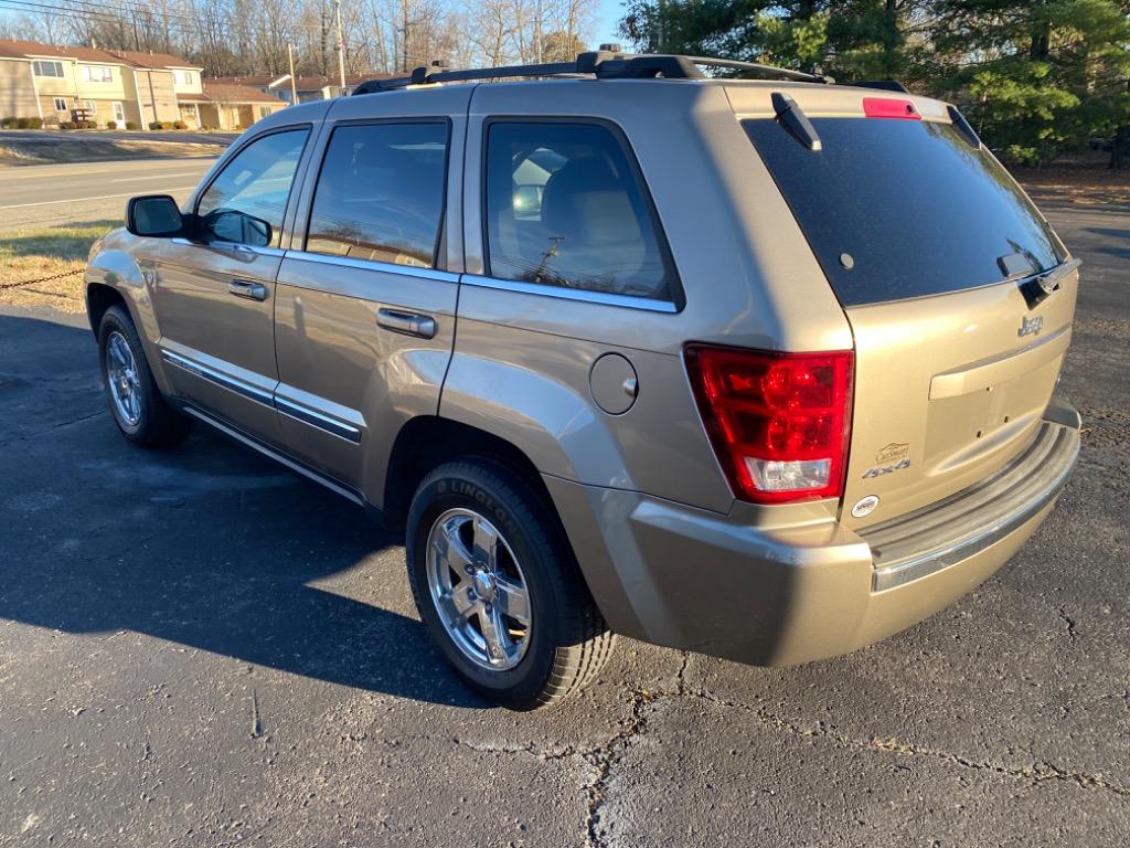 2005 Jeep Grand Cherokee Limited's photo