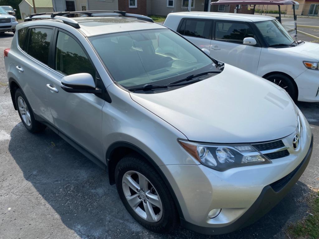 2013 Toyota RAV4 XLE